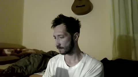 Snapshot of underguy19 chatting on 15, 10, 2025 underguy19 online show from 15, 10, 2025