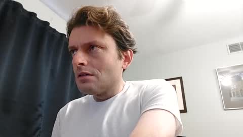 Snapshot of undress_me_ chatting on 8, 1, 2025 undress me online show from 8, 1, 2025