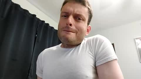 Snapshot of undress_me_ chatting on 10, 11, 2025 undress me online show from 10, 11, 2025