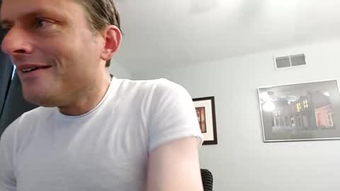 Snapshot of undress_me_ chatting on 14, 11, 2025 undress me online show from 14, 11, 2025