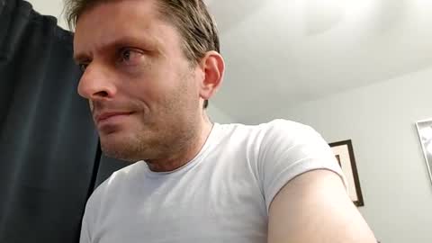 Snapshot of undress_me_ chatting on 16, 11, 2025 undress me online show from 16, 11, 2025