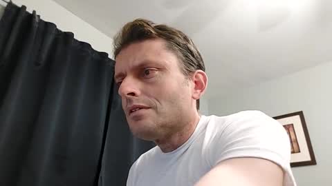 Snapshot of undress_me_ chatting on 28, 11, 2025 undress me online show from 28, 11, 2025