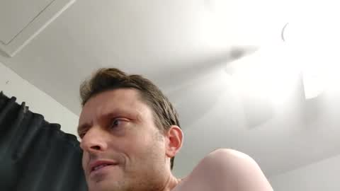 Snapshot of undress_me_ chatting on 30, 11, 2025 undress me online show from 30, 11, 2025