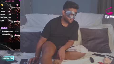 Snapshot of unexplored_aarav chatting on 8, 3, 2025 Aarav online show from 8, 3, 2025