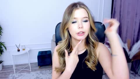 Alice online show from 8, 2, 2025