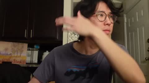 Snapshot of unhingedwang chatting on 2, 2, 2025 wang online show from 2, 2, 2025