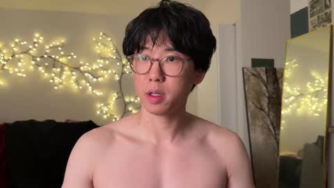 Snapshot of unhingedwang chatting on 16, 11, 2025 wang online show from 16, 11, 2025