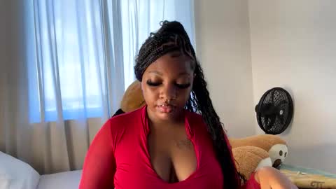 Snapshot of unholybaddie chatting on 6, 11, 2025 Unholybaddie online show from 6, 11, 2025