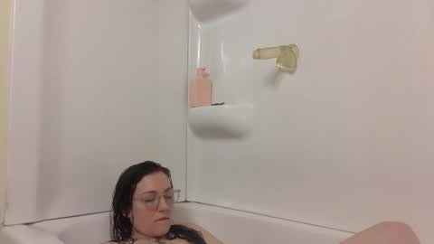 Lola Moonstone online show from 18, 1, 2026