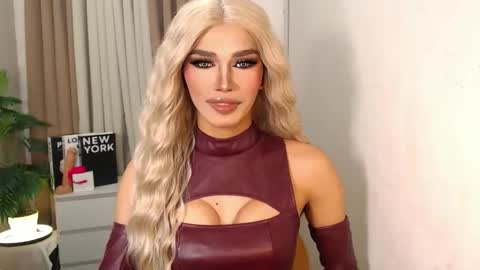 Miss Andrea online show from 20, 11, 2025