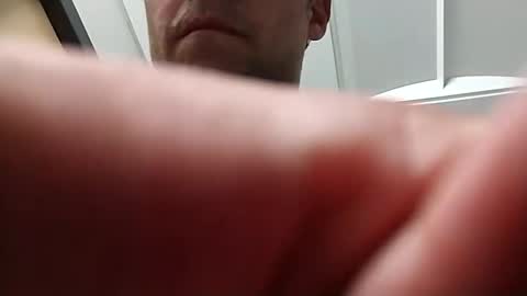 unmeasuredcave25 online show from 10, 9, 2025