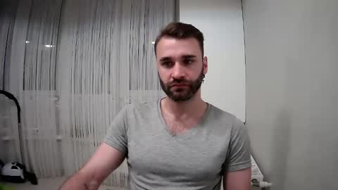 Snapshot of unnknow2024 chatting on 22, 9, 2025 SlavaVibes online show from 22, 9, 2025