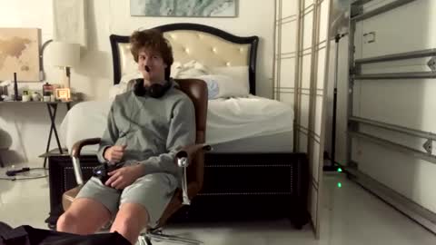 Snapshot of unverifiedbwc chatting on 8, 2, 2025 Stepbro online show from 8, 2, 2025