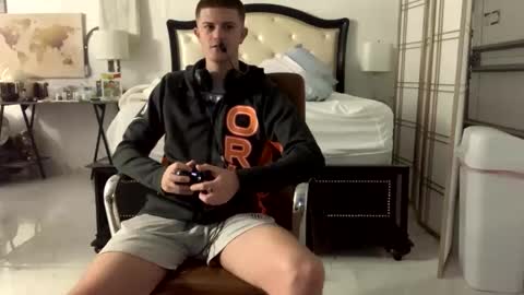 Snapshot of unverifiedbwc chatting on 10, 2, 2025 Stepbro online show from 10, 2, 2025