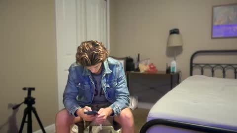 Snapshot of unverifiedbwc chatting on 4, 10, 2025 Stepbro online show from 4, 10, 2025