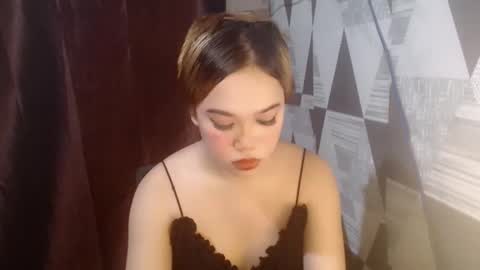 Snapshot of ur_anarosesexdoll chatting on 16, 11, 2025 anarose online show from 16, 11, 2025