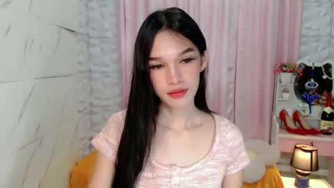 ur_asianbabexxx online show from 19, 11, 2025