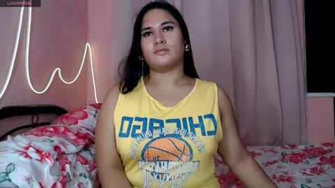 Snapshot of ur_baby_rebbecca chatting on 20, 4, 2026 SINGLE online show from 20, 4, 2026