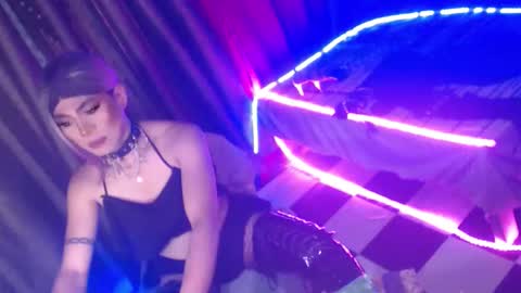 Snapshot of ur_dominatrix chatting on 6, 1, 2026 MISS ANNA online show from 6, 1, 2026