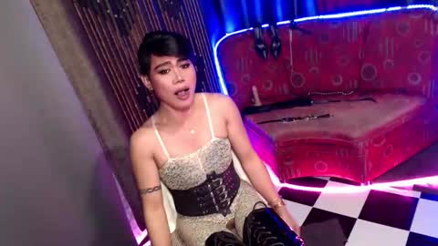 Snapshot of ur_dominatrix chatting on 15, 1, 2026 MISS ANNA online show from 15, 1, 2026