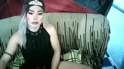 MISS ANNA online show from 19, 4, 2026