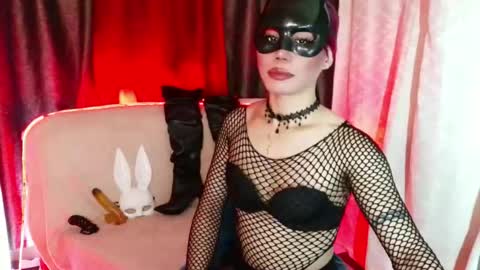 MISS ANNA online show from 30, 6, 2026