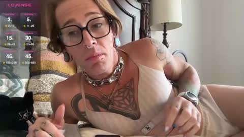 Snapshot of ur_goddess_daylee chatting on 19, 11, 2025 Goddess online show from 19, 11, 2025