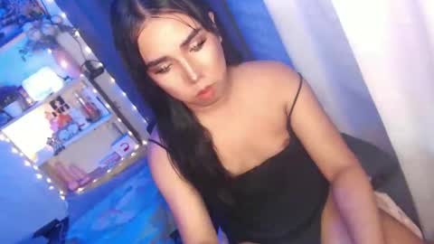 Snapshot of ur_hot_tommiexx chatting on 6, 3, 2025 jennie online show from 6, 3, 2025