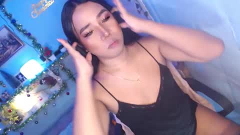 Snapshot of ur_hot_tommiexx chatting on 22, 9, 2025 jennie online show from 22, 9, 2025