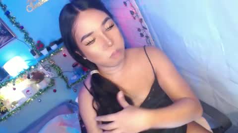 Snapshot of ur_hot_tommiexx chatting on 22, 10, 2025 jennie online show from 22, 10, 2025