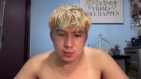 Snapshot of ur_jayqutee chatting on 9, 6, 2026 Ur jayqutee online show from 9, 6, 2026