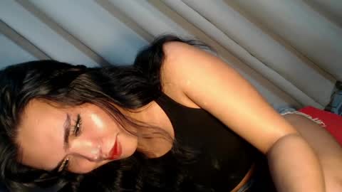 Snapshot of ur_krissyxxx chatting on 5, 6, 2026 kriss online show from 5, 6, 2026
