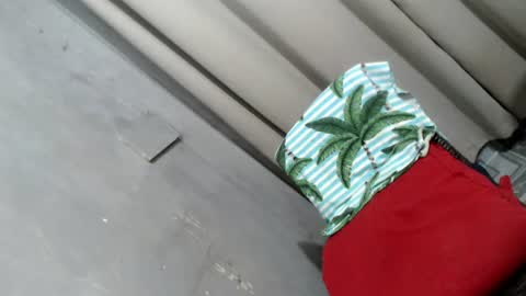 Snapshot of ur_krissyxxx chatting on 18, 6, 2026 kriss online show from 18, 6, 2026