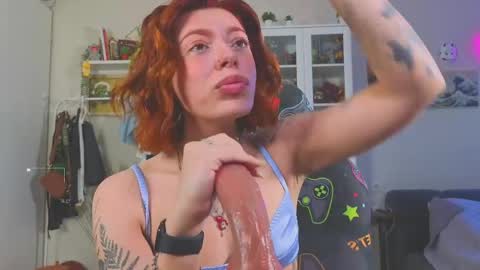 Snapshot of ur_olivia chatting on 1, 6, 2026 Olivia Kaufman online show from 1, 6, 2026