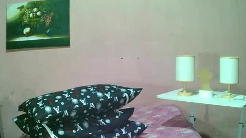 ur_sexybabe_ehra online show from 26, 12, 2024