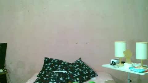 ur_sexybabe_ehra online show from 6, 3, 2025