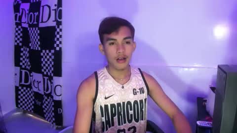 Snapshot of ur_shan21 chatting on 25, 5, 2026 ur_shan21 online show from 25, 5, 2026