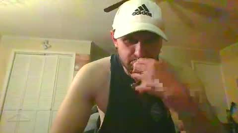 ur_zaddy4now online show from 28, 1, 2025