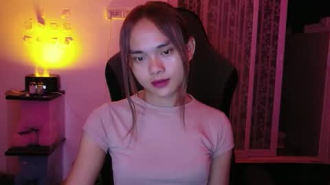 Snapshot of urasian_crisa chatting on 13, 10, 2025 urasian_crisa online show from 13, 10, 2025
