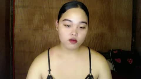 Snapshot of urasian_hotchix69 chatting on 11, 12, 2024 Lycah online show from 11, 12, 2024