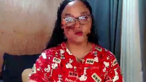 Snapshot of urasian_hotchix69 chatting on 6, 10, 2025 Lycah online show from 6, 10, 2025