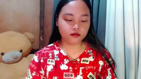 Snapshot of urasian_hotchix69 chatting on 25, 11, 2025 Lycah online show from 25, 11, 2025