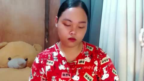 Snapshot of urasian_hotchix69 chatting on 28, 11, 2025 Lycah online show from 28, 11, 2025