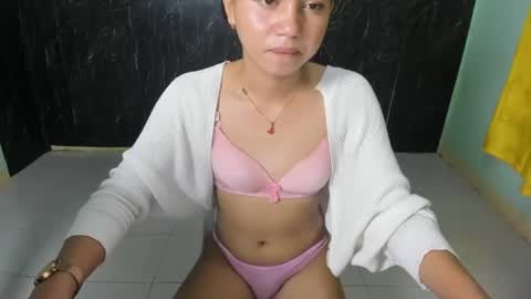 Snapshot of urasian_kat chatting on 26, 2, 2025 urasian_kat online show from 26, 2, 2025