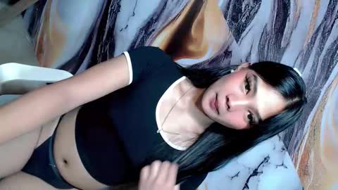 Snapshot of urasian_latinaxxx chatting on 6, 6, 2026 urasian_latinaxxx online show from 6, 6, 2026