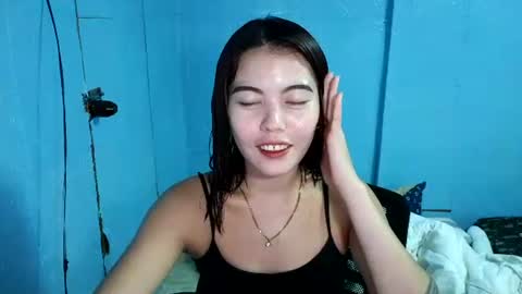 Snapshot of urasian_leamae chatting on 19, 11, 2025 Your Angel online show from 19, 11, 2025