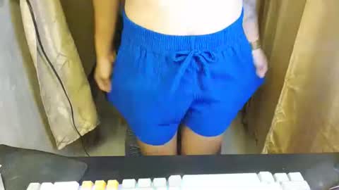 Snapshot of urasian_leamae chatting on 22, 12, 2025 Your Angel online show from 22, 12, 2025