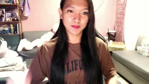 NEWRA  ALLISON online show from 14, 2, 2025