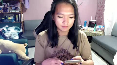 NEWRA  ALLISON online show from 8, 3, 2025