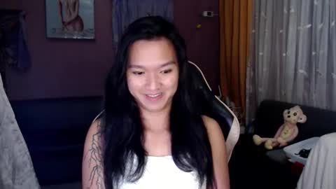 NEWRA  ALLISON online show from 24, 11, 2025